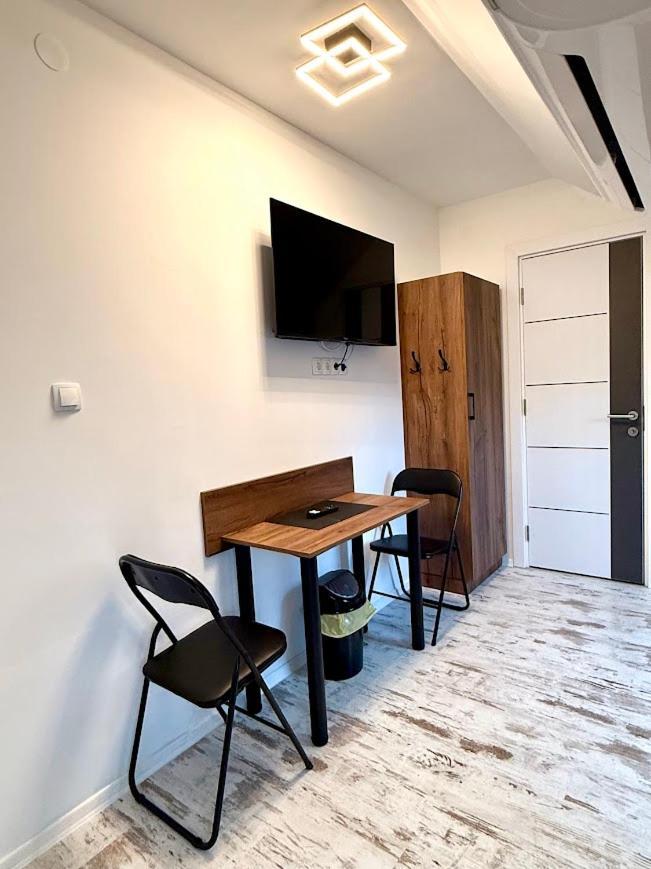 Kuriozum Vendeghaz Hotel Сегед Екстериор снимка
