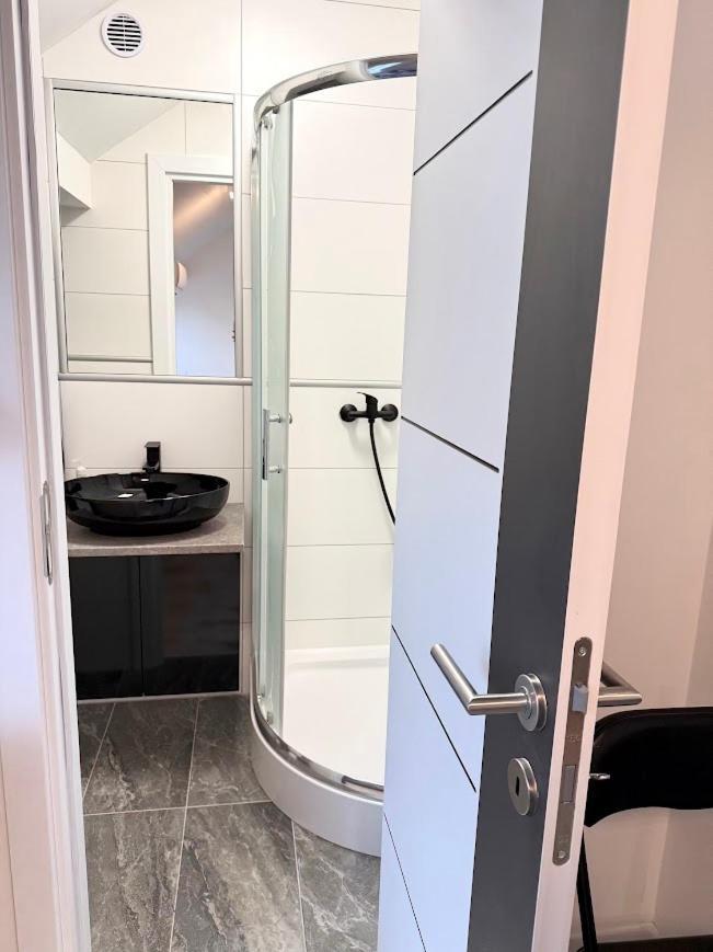 Kuriozum Vendeghaz Hotel Сегед Екстериор снимка